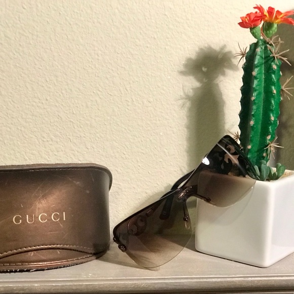 Gucci Accessories - Gucci Sunglasses